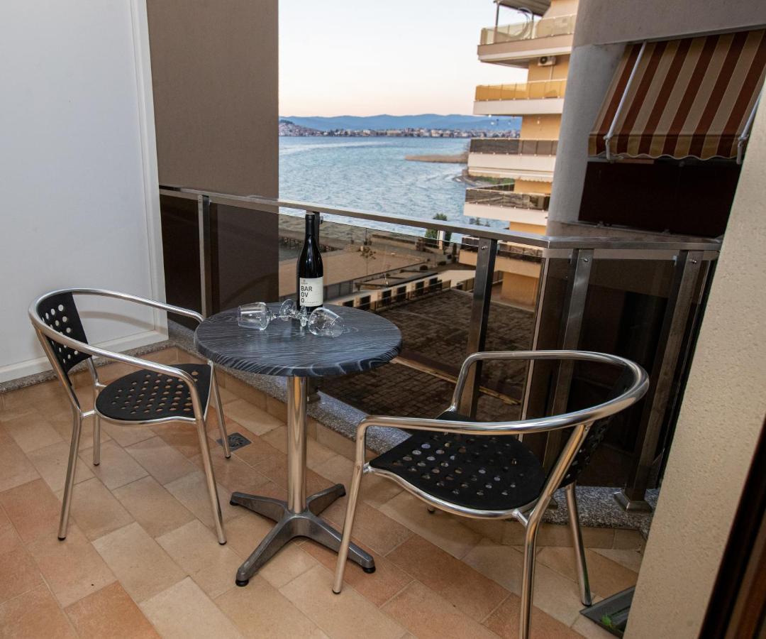 Park Queens Apartments אוהריד מראה חיצוני תמונה